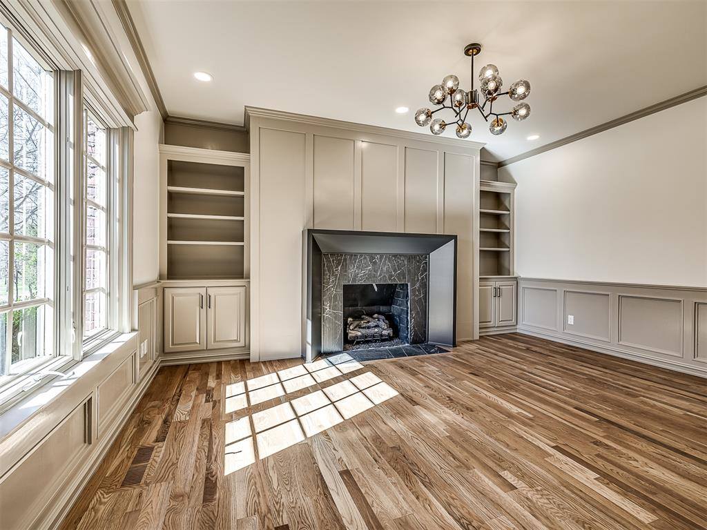 19019 Woodmere Street, Owasso, OK 74055