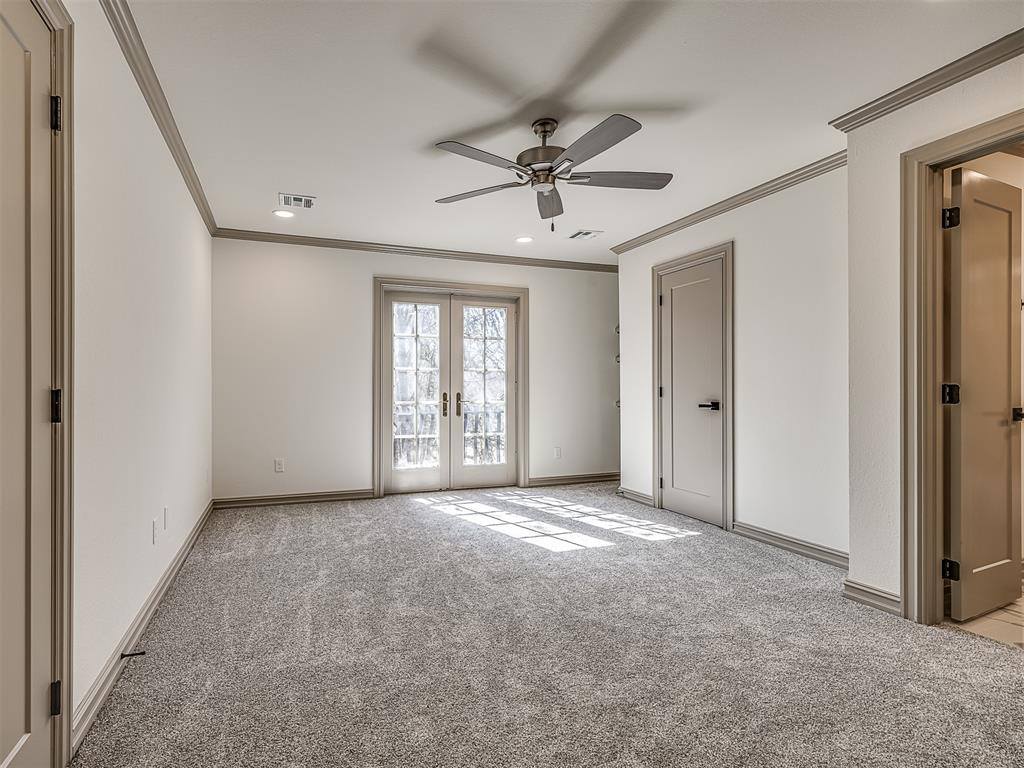 19019 Woodmere Street, Owasso, OK 74055