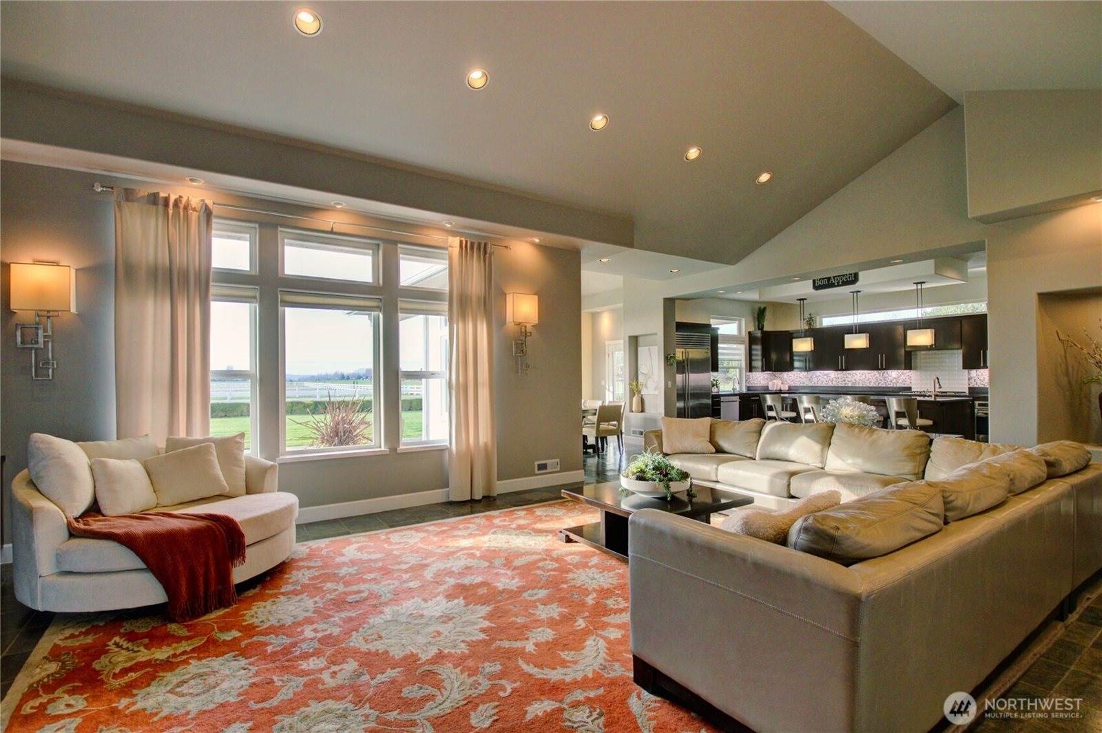 15834 Kamb Road, Mount Vernon, WA 98274