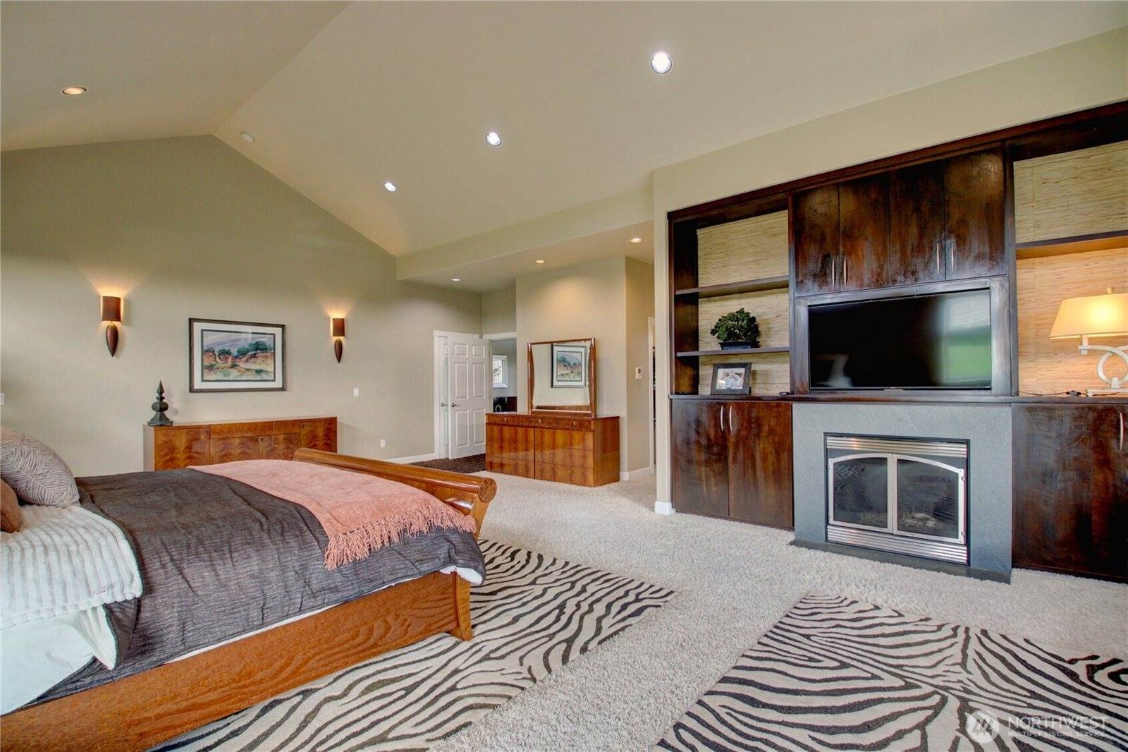 15834 Kamb Road, Mount Vernon, WA 98274