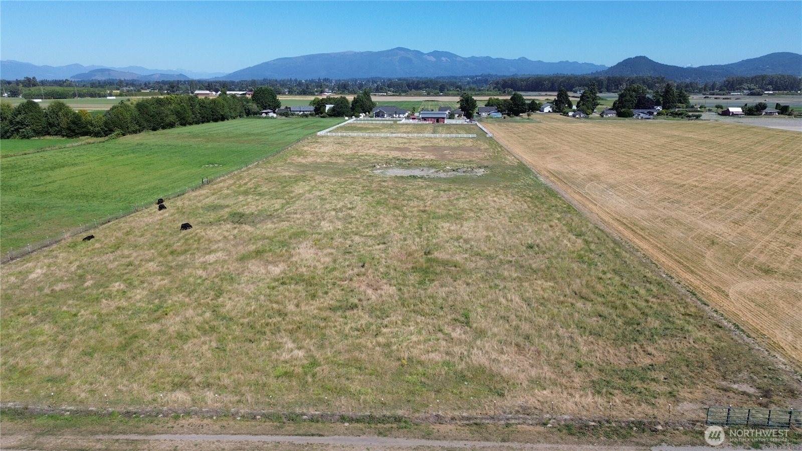 15834 Kamb Road, Mount Vernon, WA 98274