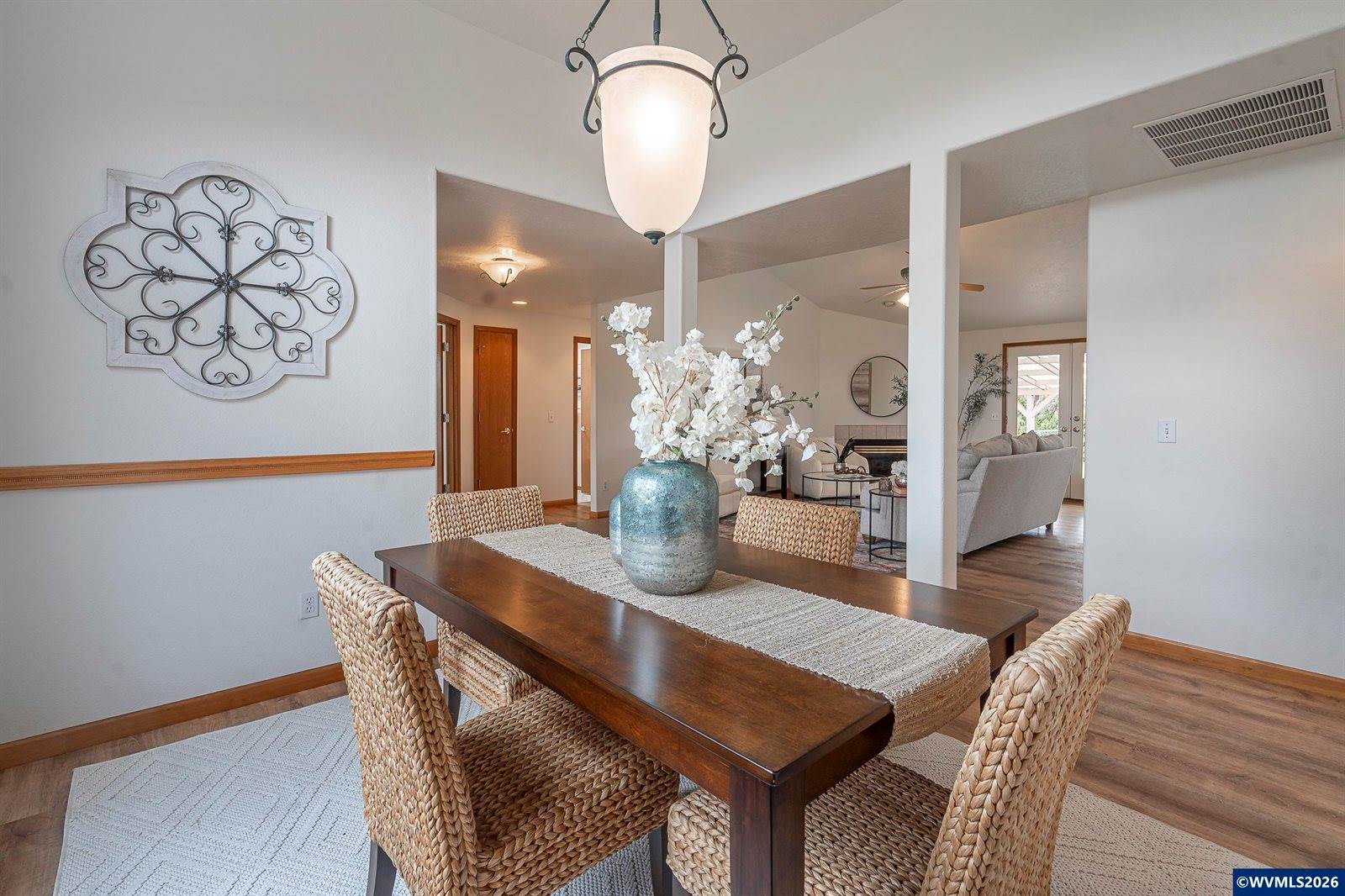 3203 19th Av, Albany, OR 97322