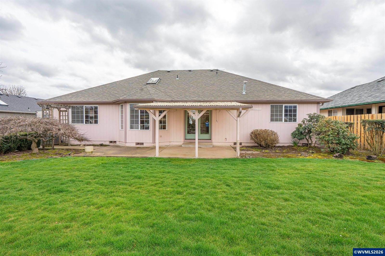 3203 19th Av, Albany, OR 97322