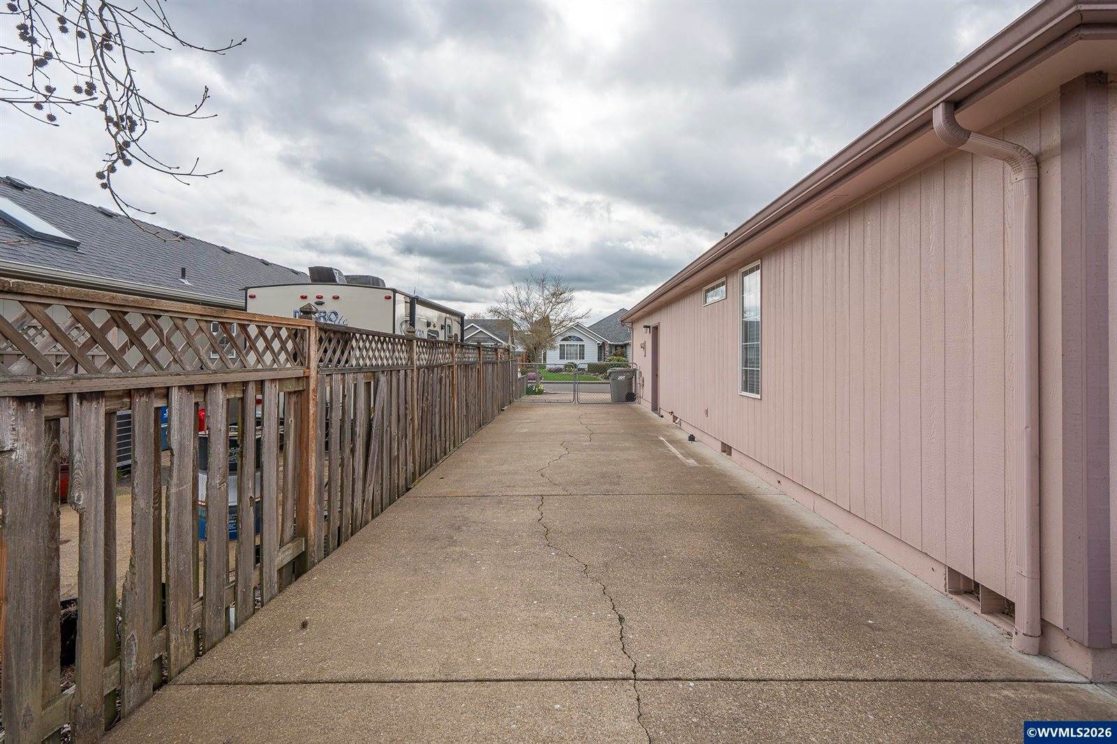 3203 19th Av, Albany, OR 97322