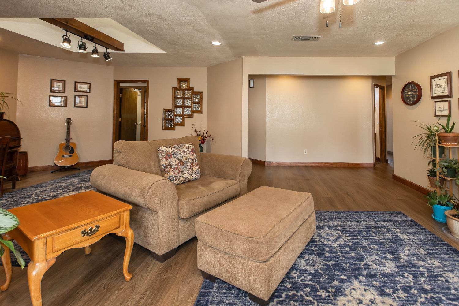 949 Delois Drive, Elkhart, KS 67950