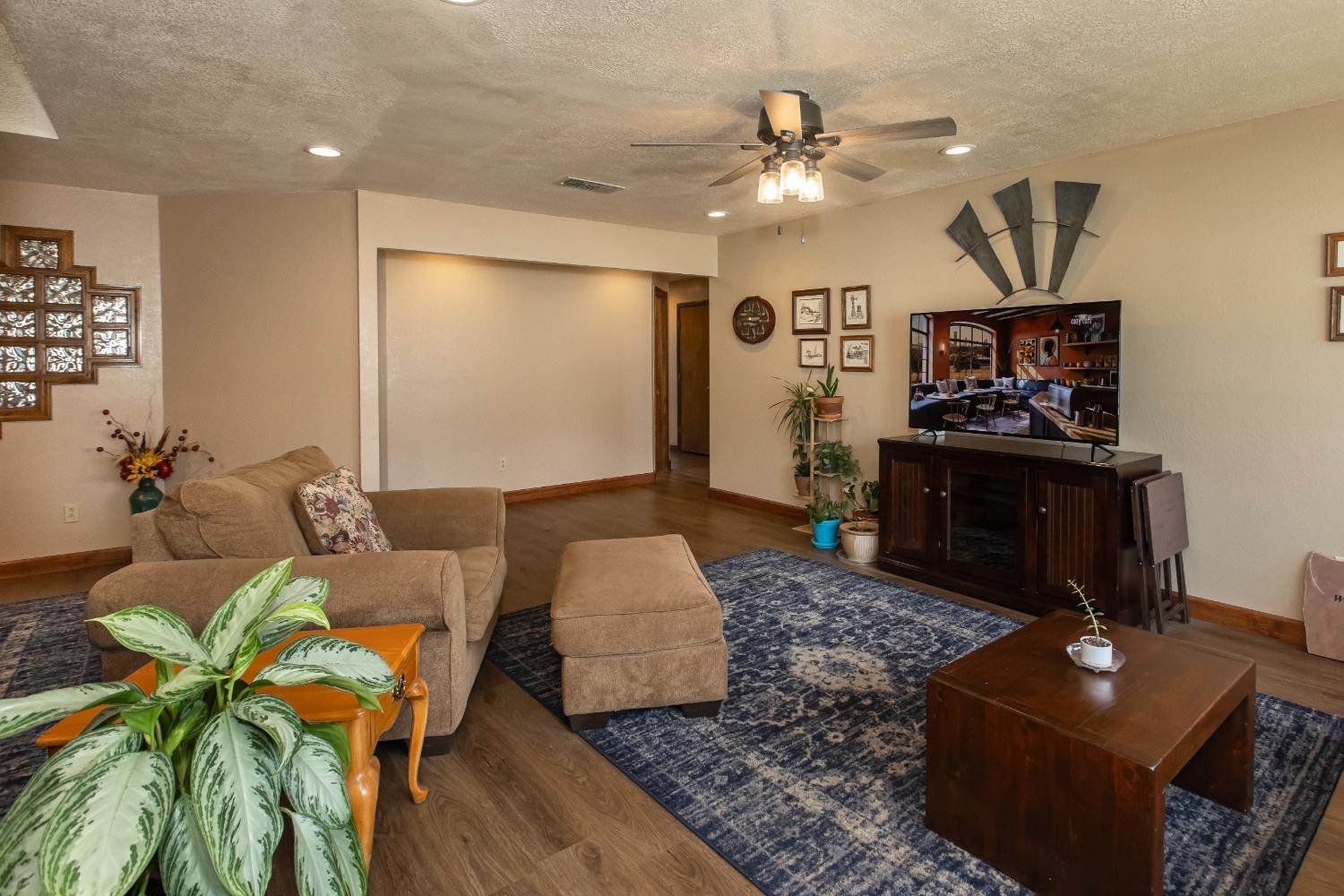 949 Delois Drive, Elkhart, KS 67950