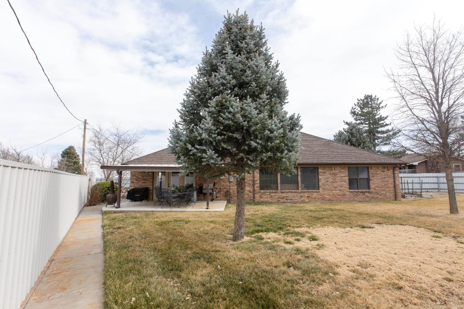 949 Delois Drive, Elkhart, KS 67950