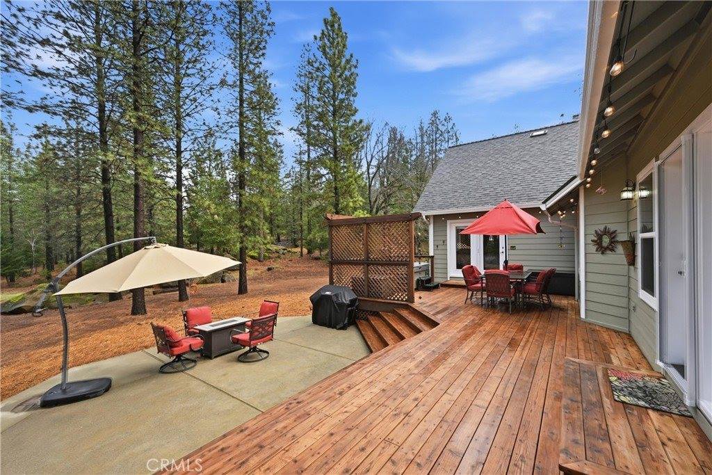 8863 Fox Drive, Cobb, CA 95426