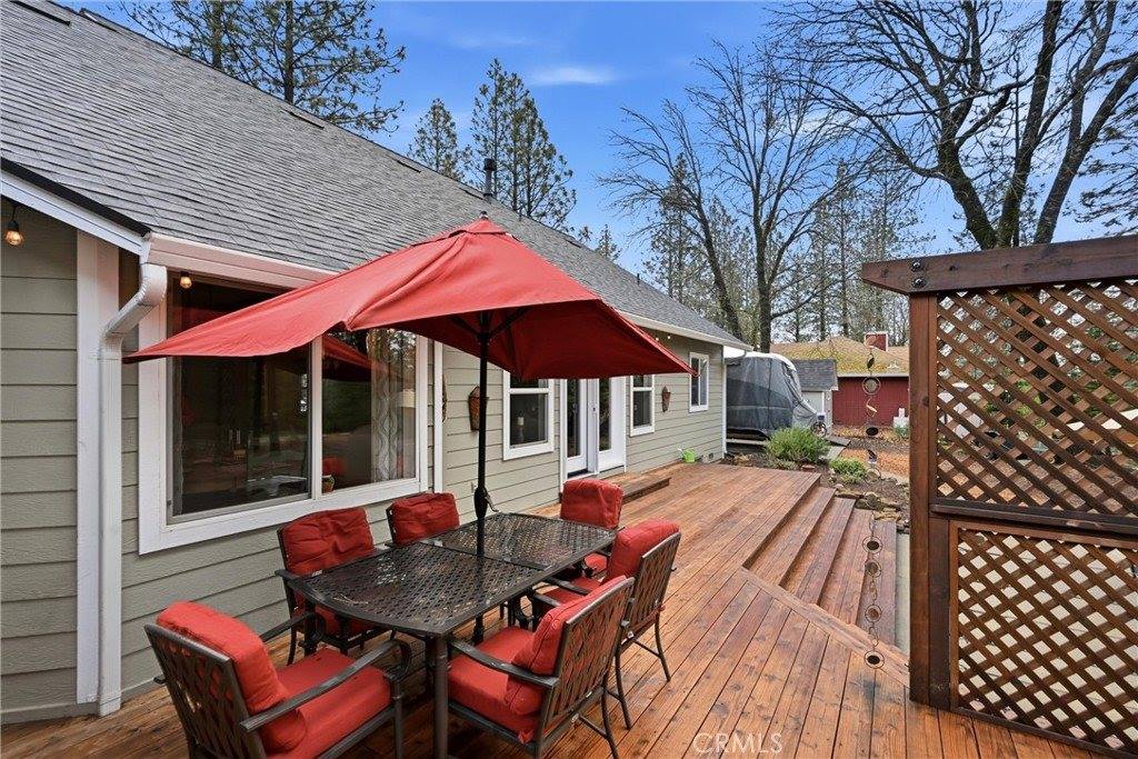 8863 Fox Drive, Cobb, CA 95426