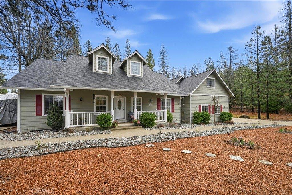 8863 Fox Drive, Cobb, CA 95426