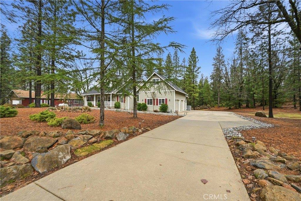 8863 Fox Drive, Cobb, CA 95426