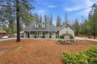 8863 Fox Drive, Cobb, CA 95426