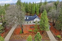 8863 Fox Drive, Cobb, CA 95426