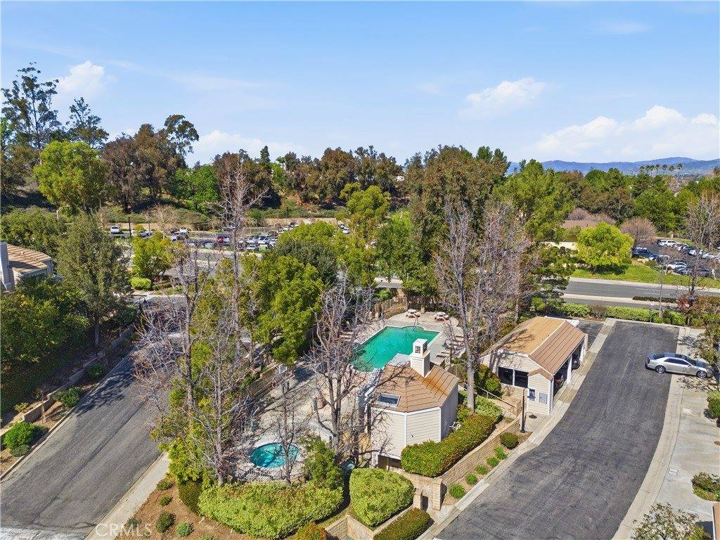 24528 Mcbean Parkway, Valencia, CA 91355