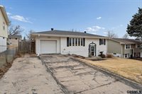 8479 Orchard Avenue, Omaha, NE 68127