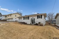 8479 Orchard Avenue, Omaha, NE 68127