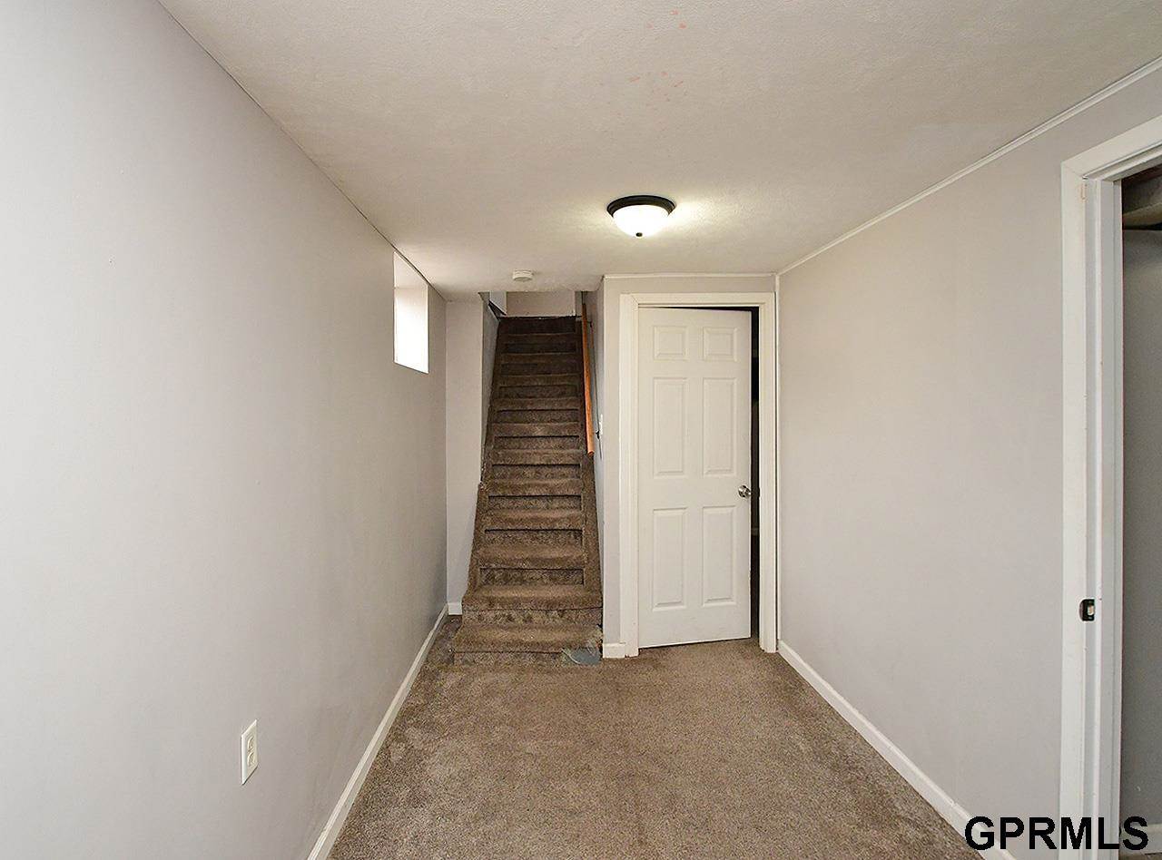 5337 North 35Th Street, Omaha, NE 68111