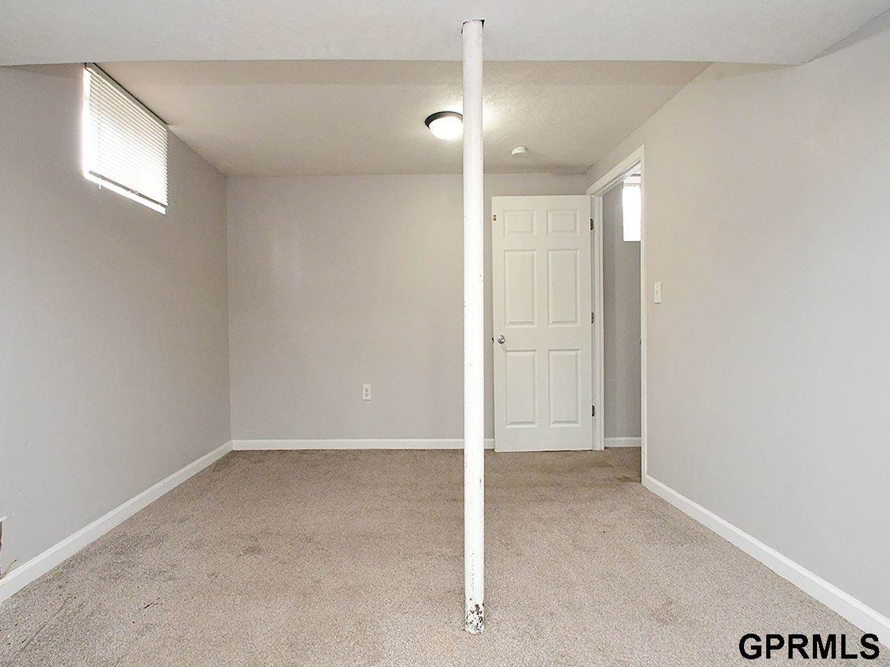 5337 North 35Th Street, Omaha, NE 68111