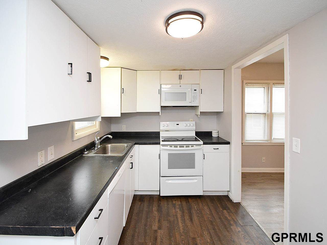 5337 North 35Th Street, Omaha, NE 68111