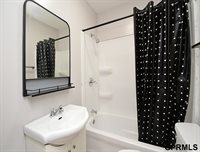 5337 North 35Th Street, Omaha, NE 68111