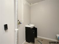 5337 North 35Th Street, Omaha, NE 68111