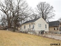 5337 North 35Th Street, Omaha, NE 68111
