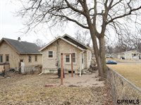 5337 North 35Th Street, Omaha, NE 68111
