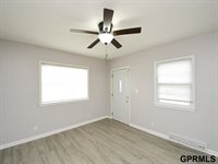 5337 North 35Th Street, Omaha, NE 68111