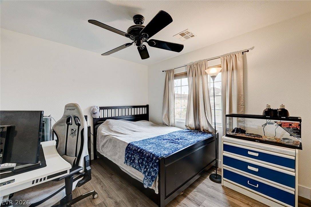 5062 Moose Falls Drive, Las Vegas, NV 89141