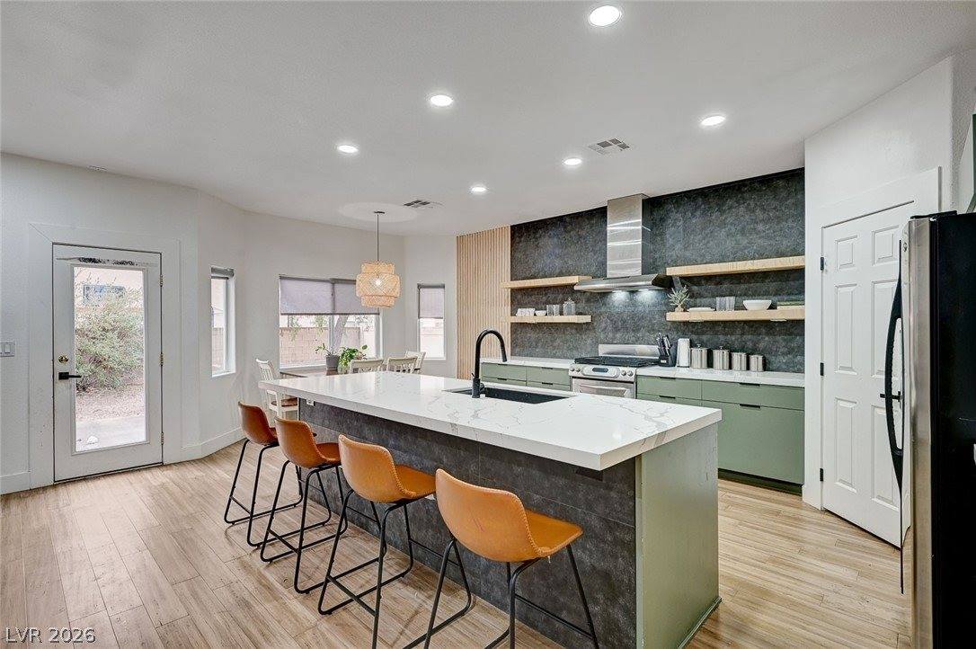 5062 Moose Falls Drive, Las Vegas, NV 89141