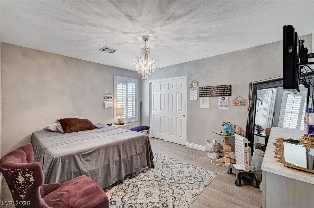 124 Nola Stream Court, Las Vegas, NV 89183