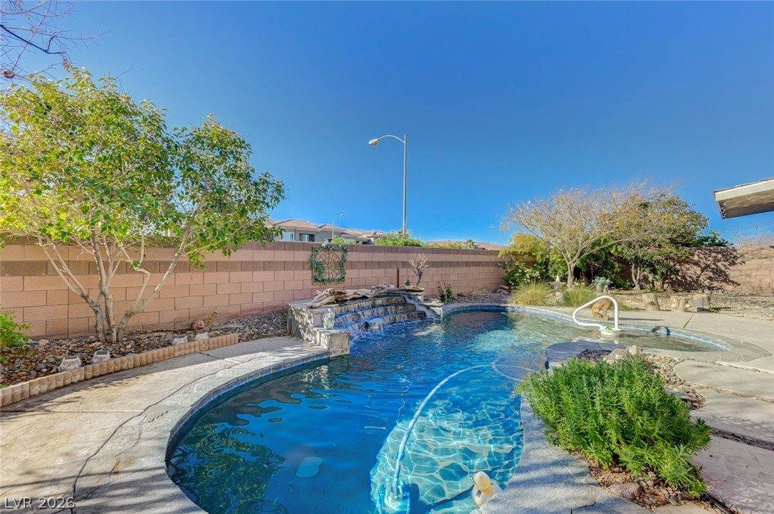 225 Piedmont Alps Street, Henderson, NV 89012