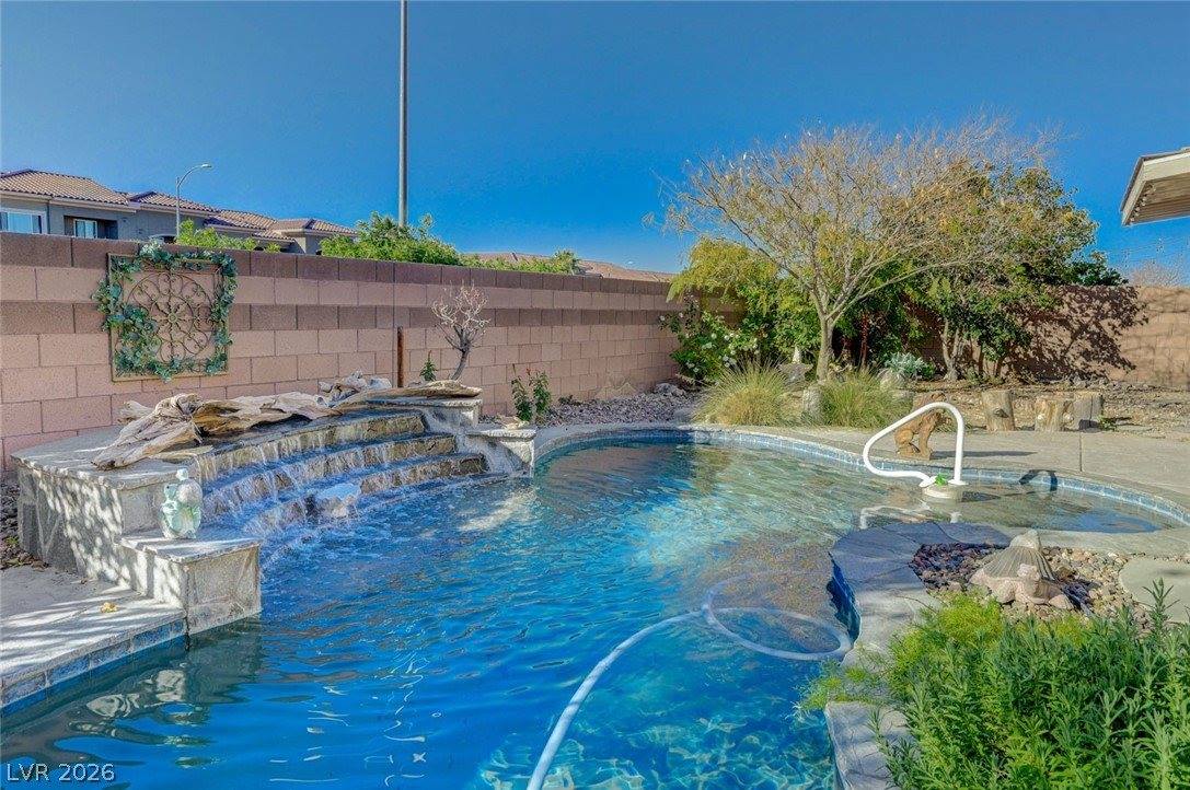 225 Piedmont Alps Street, Henderson, NV 89012