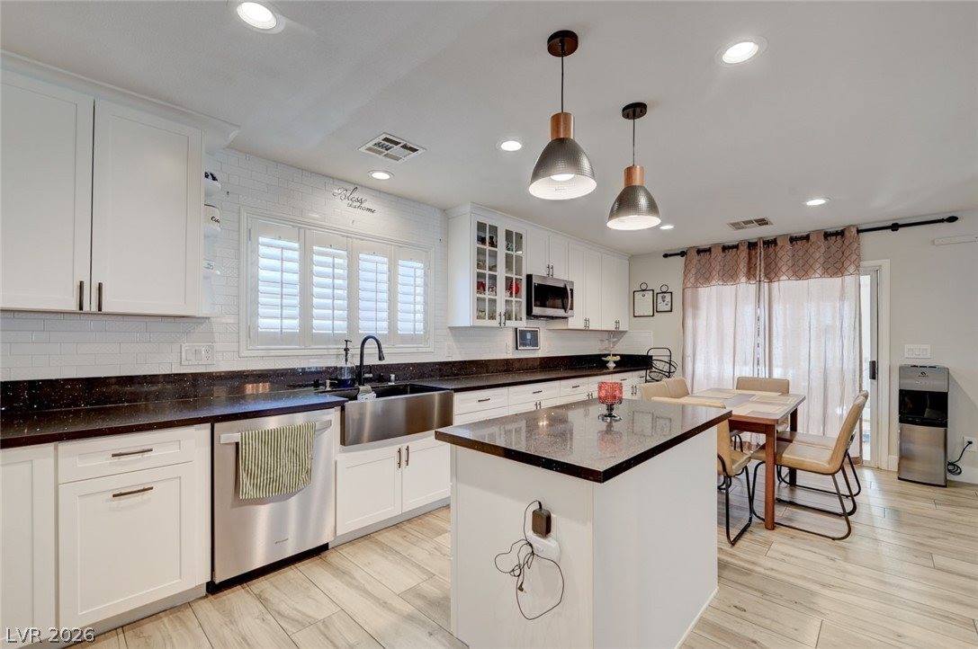 1371 Tranquil Skies Avenue, Henderson, NV 89012