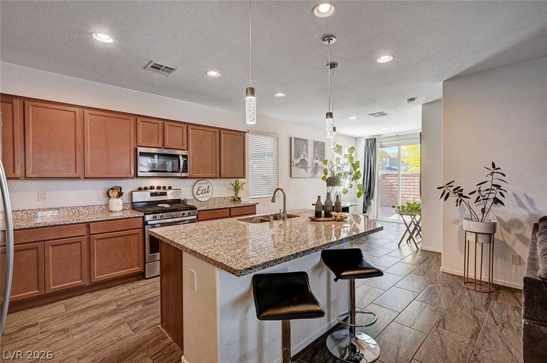 8164 Golden Cholla Avenue, Las Vegas, NV 89179