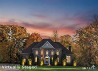 15 Squire, Trumbull, CT 06611