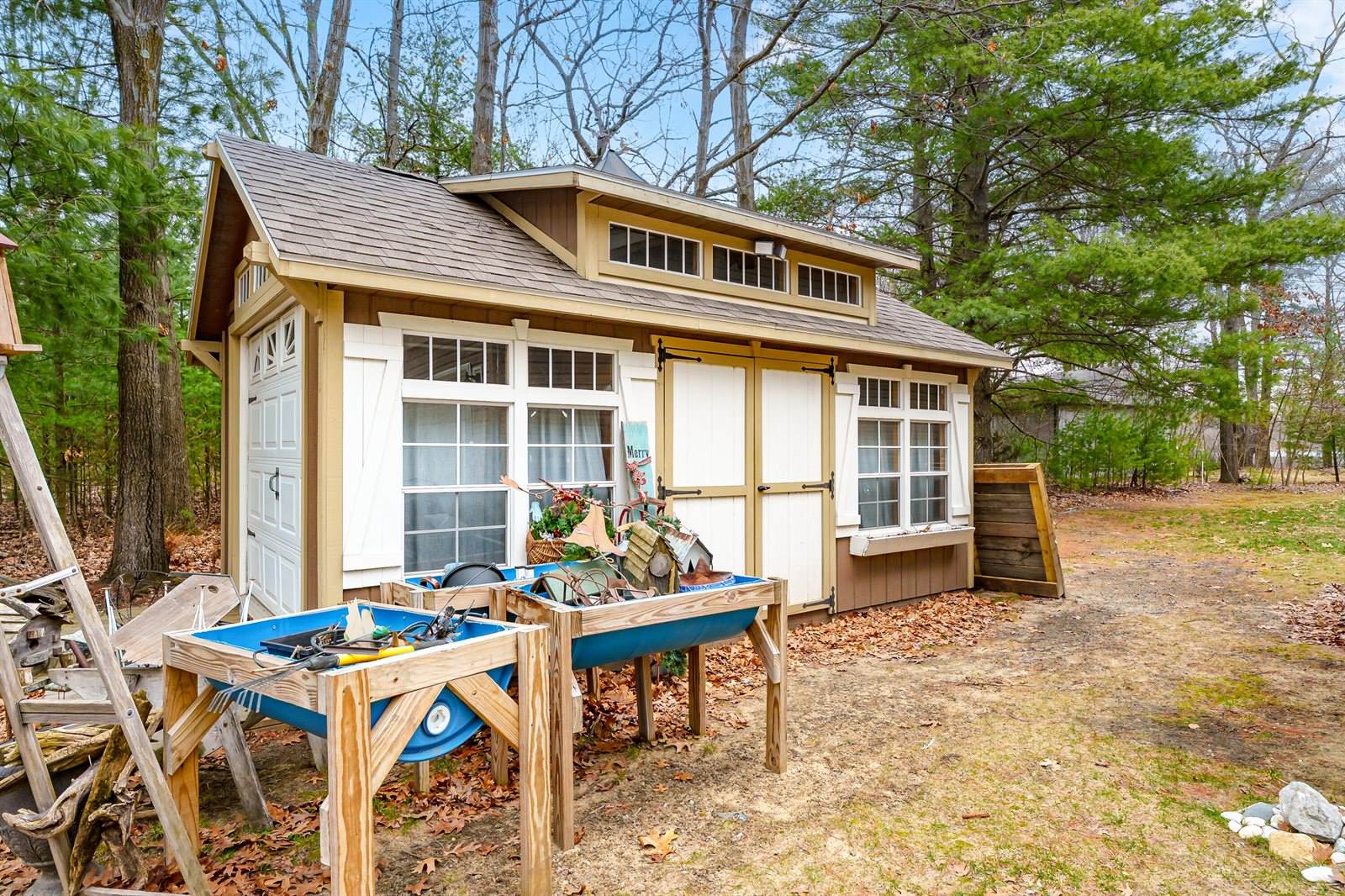 8311 West Shore Drive, Grand Junction, MI 49056