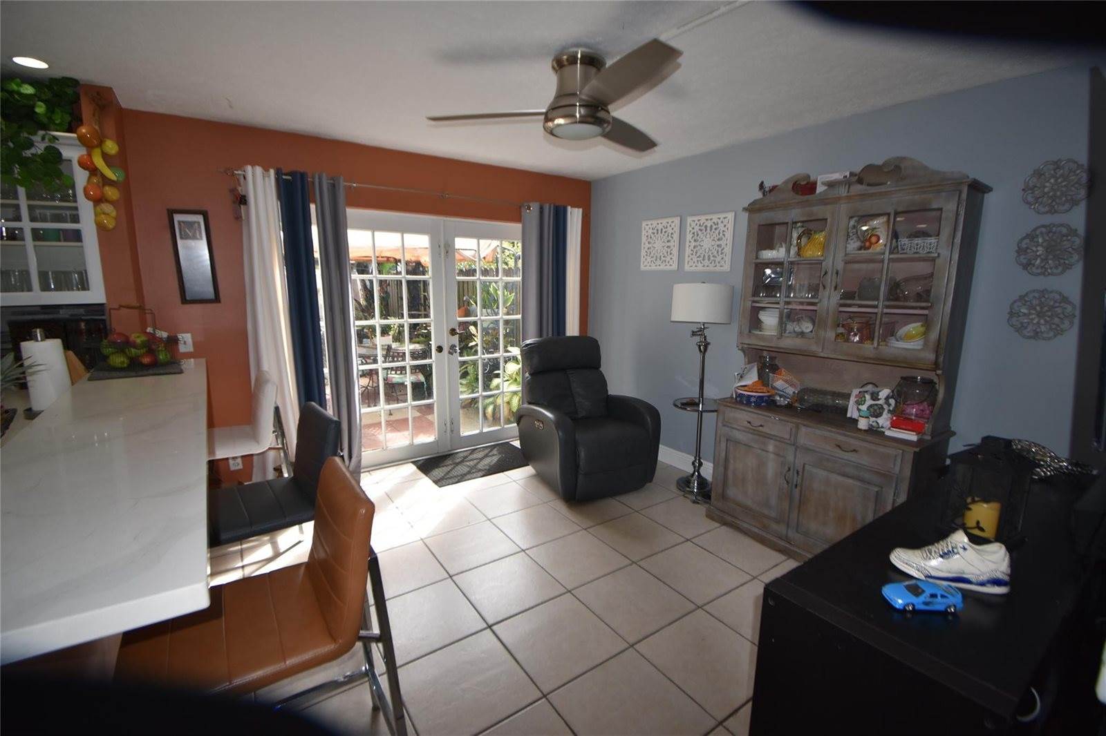 6572 Bayfront Drive, Margate, FL 33063