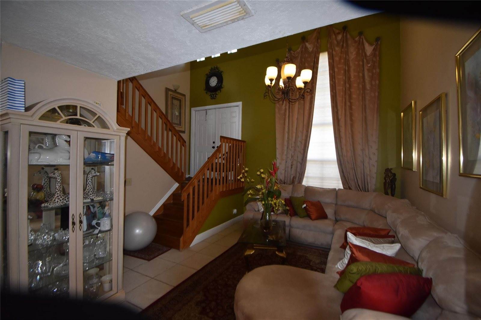 6572 Bayfront Drive, Margate, FL 33063