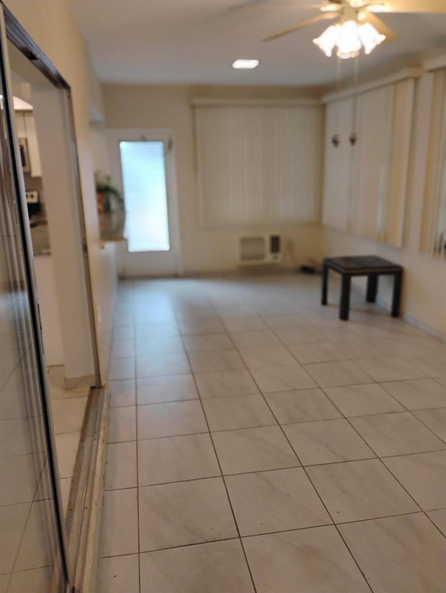 5039 NW 42 Street, Lauderdale Lakes, FL 33319