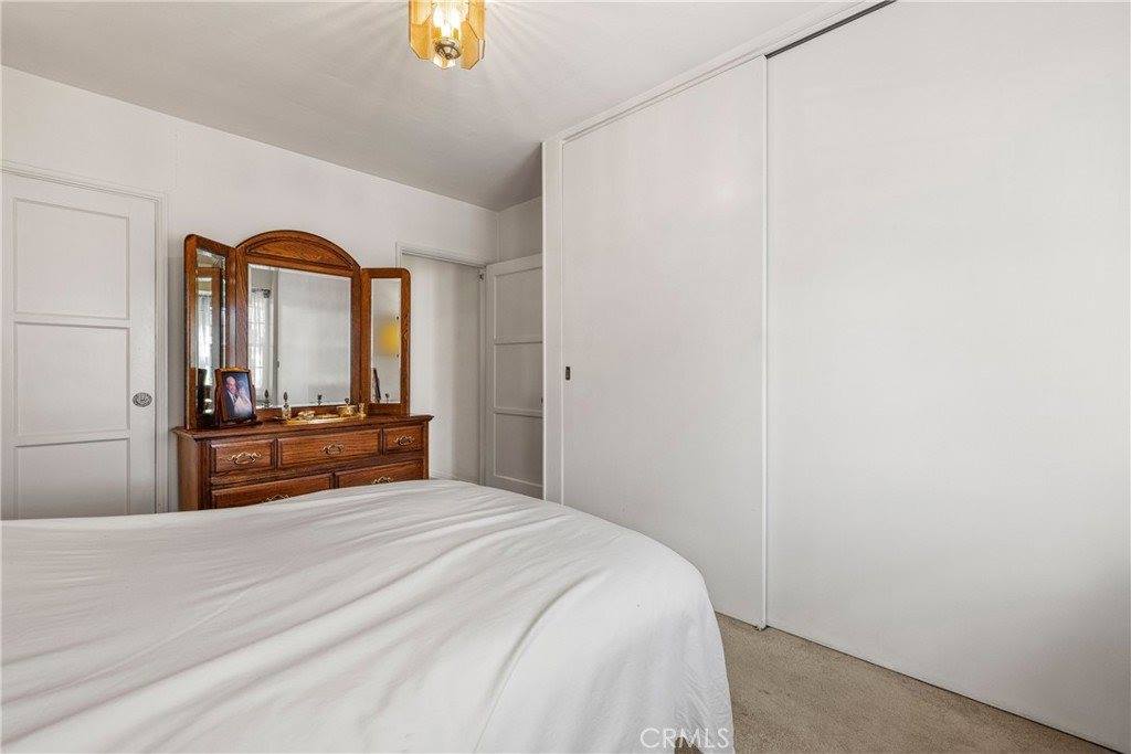 1809 North Fairview, Burbank, CA 91505