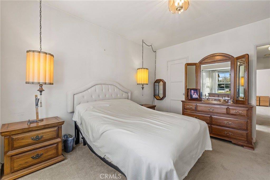 1809 North Fairview, Burbank, CA 91505