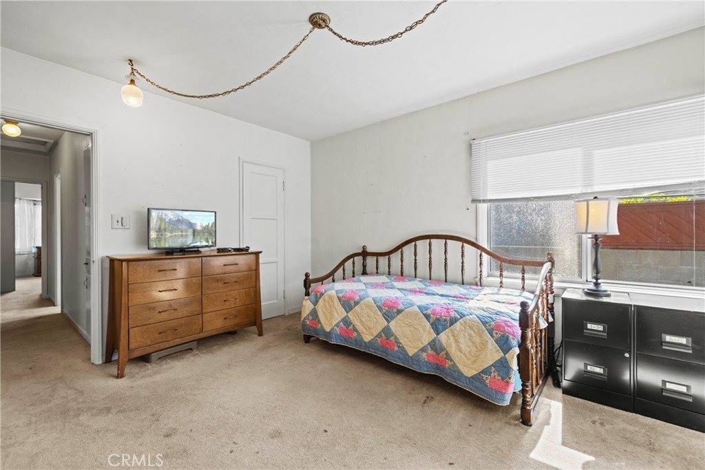 1809 North Fairview, Burbank, CA 91505