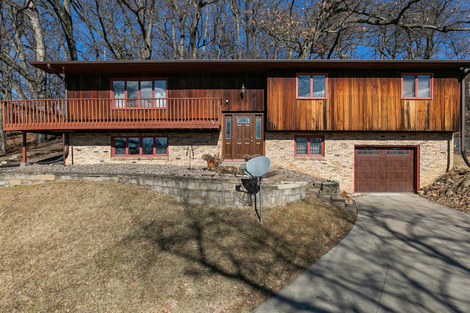 4301 45th Avenue, Rock Island, IL 61201