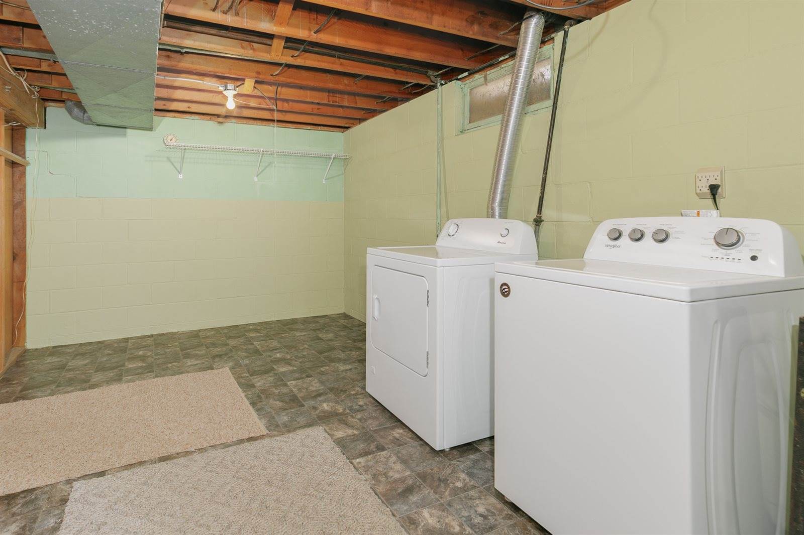 4301 45th Avenue, Rock Island, IL 61201