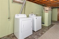 4301 45th Avenue, Rock Island, IL 61201