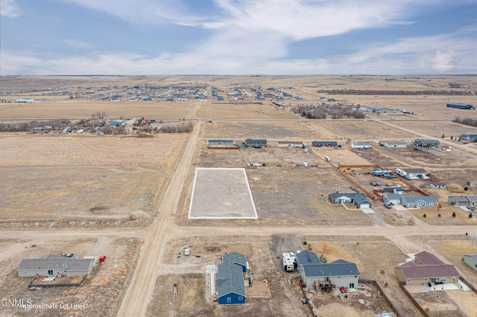 Nicholas Avenue, Williston, ND 58801