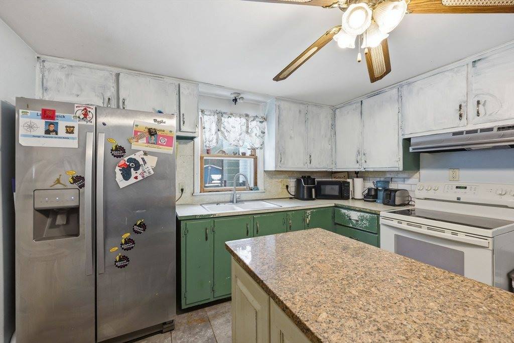 645 Alden St, Ludlow, MA 01056