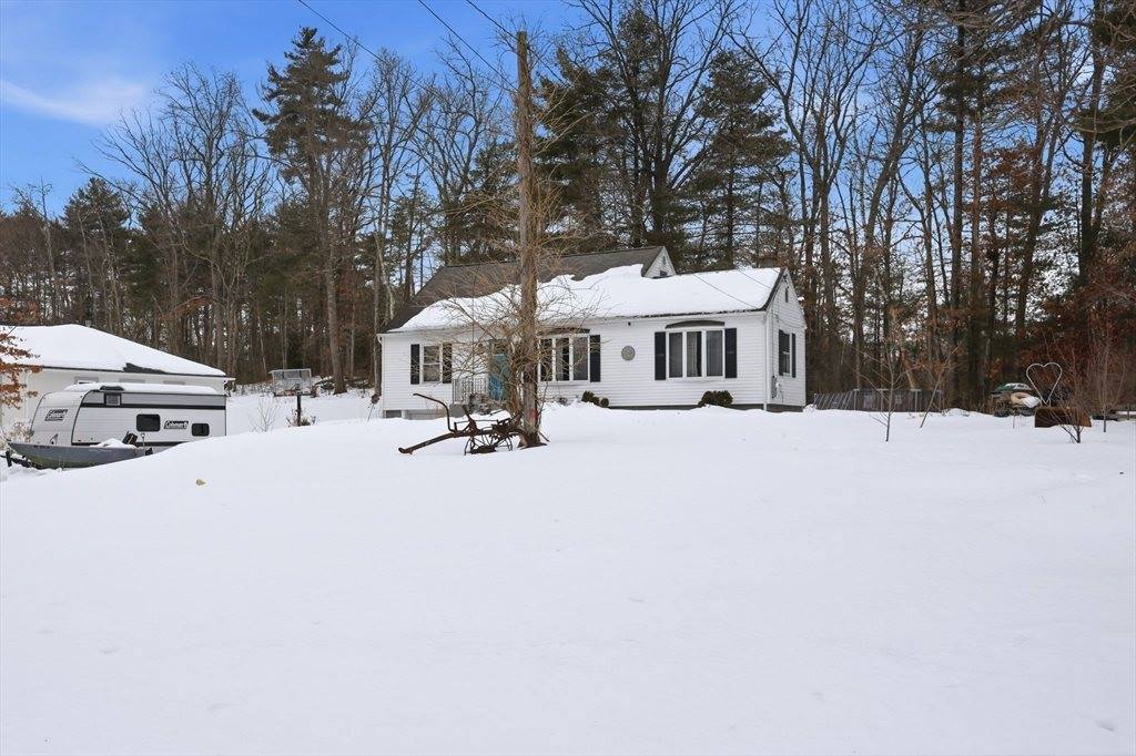 645 Alden St, Ludlow, MA 01056