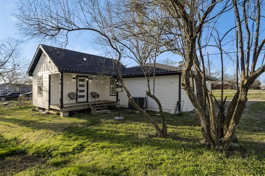 602 Ferris Road, Ferris, TX 75125